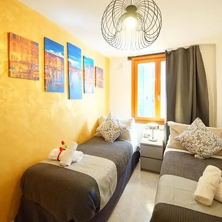 Apartman Gondola View Velence