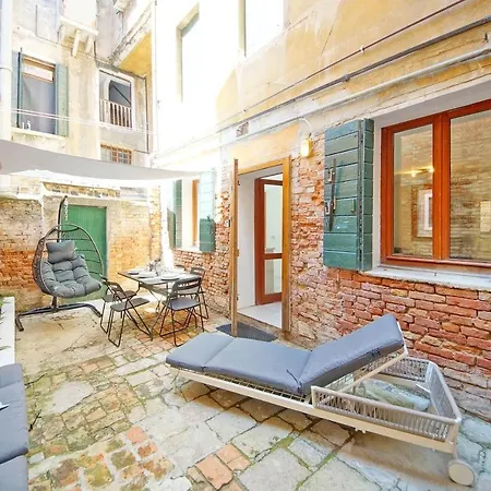 Gondola View Venedik